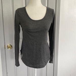 Long sleeve grey thermal top
